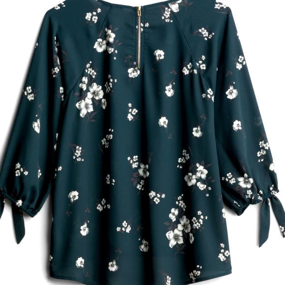 NWT! Dark teal Papermoon blouse w/ bow tie sleeves. Adorable! - Picture 4 of 4